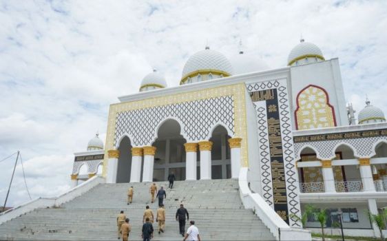  Kejati Riau Tunggu Hasil Audit Ahli Konstruksi Pembangunan Masjid Raya Riau di Jalan Siak II, Ada Apa?